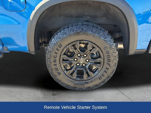 Used 2023 Chevrolet Silverado 1500 ZR2 w/ Technology Package AWD/4WD image 30