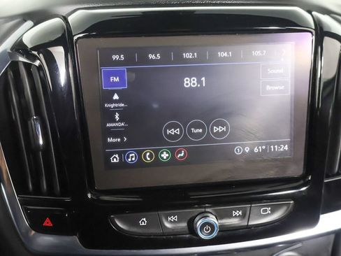 Used 2023 Chevrolet Traverse LT AWD/4WD image 44