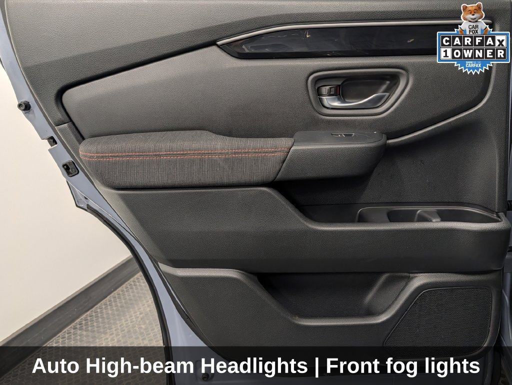 Used 2023 Honda Pilot Sport image 27