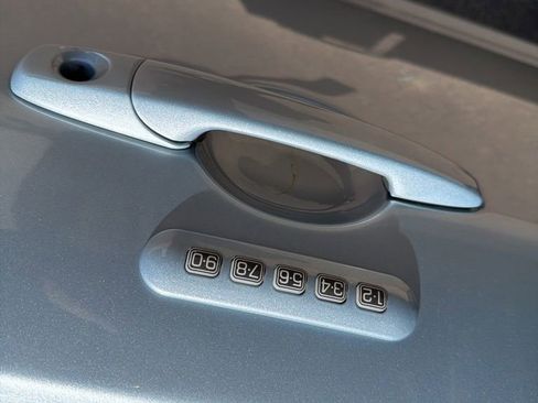 Used 2010 Ford Fusion Hybrid FWD image 21