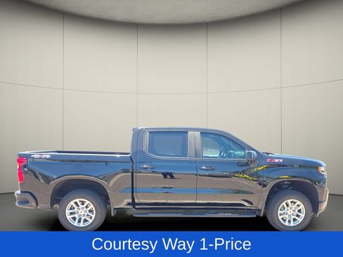 Used 2021 Chevrolet Silverado 1500 RST AWD/4WD image 11