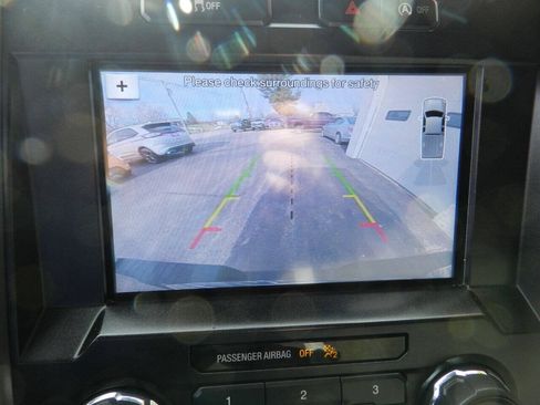 Used 2018 Ford F150 XLT w/ Equipment Group 302A Luxury AWD/4WD image 18