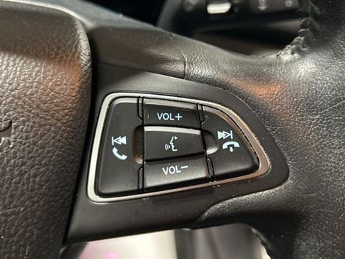 Used 2019 Ford EcoSport SES w/ SES Black Appearance Package image 24