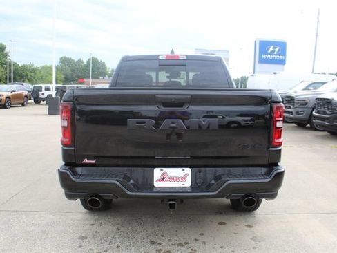 New 2026 RAM 1500 Express AWD/4WD image 5