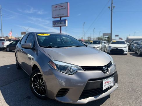 Used 2014 Toyota Corolla LE image 37