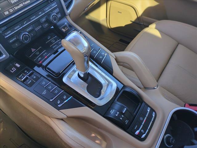 Used 2016 Porsche Cayenne AWD/4WD image 12