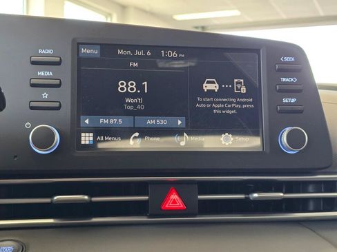 New 2026 Hyundai Elantra Sport FWD image 25