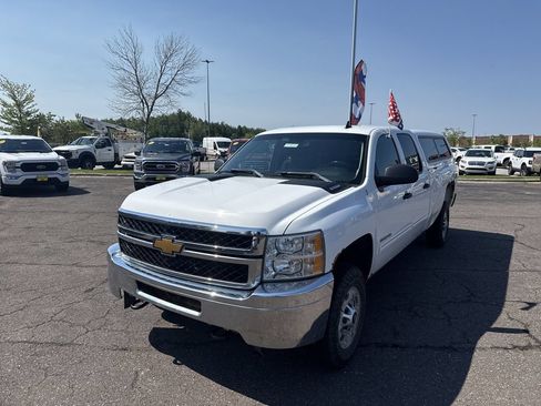 Used 2013 Chevrolet Silverado 2500 LT AWD/4WD image 2