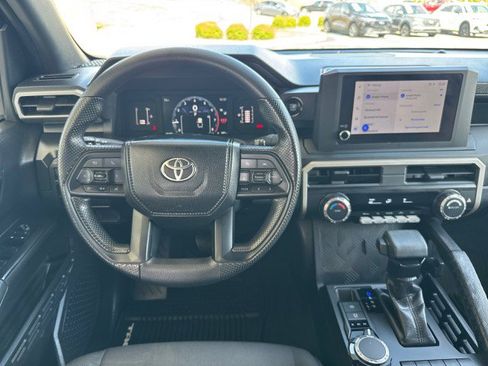 Used 2024 Toyota Tacoma SR image 9