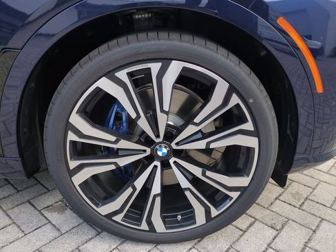 New 2027 BMW X7 M60i AWD/4WD image 11