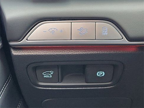 Used 2025 Genesis GV80 2.5T Prestige image 17