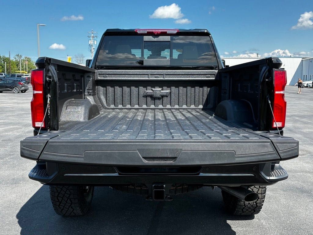 New 2026 Chevrolet Silverado 2500 ZR2 w/ Snow Plow Prep/Camper Package AWD/4WD image 41