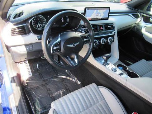 Used 2023 Genesis G70 2.0T w/ Sport Prestige Package image 15