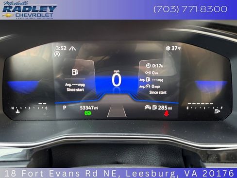 Used 2024 Volkswagen Jetta SE image 9