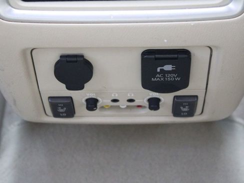 Used 2013 INFINITI JX35 AWD w/ Premium Pkg image 37