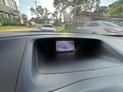 Used 2015 Honda CR-V LX image 21