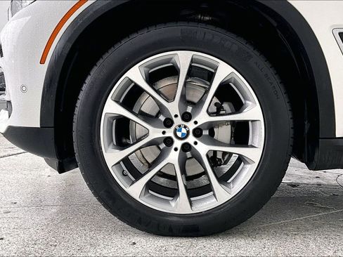 Used 2023 BMW X5 sDrive40i image 11