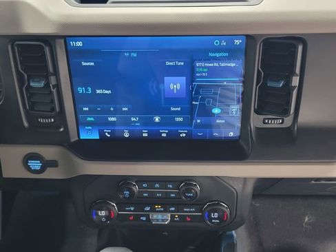 Used 2023 Ford Bronco Wildtrak AWD/4WD image 16