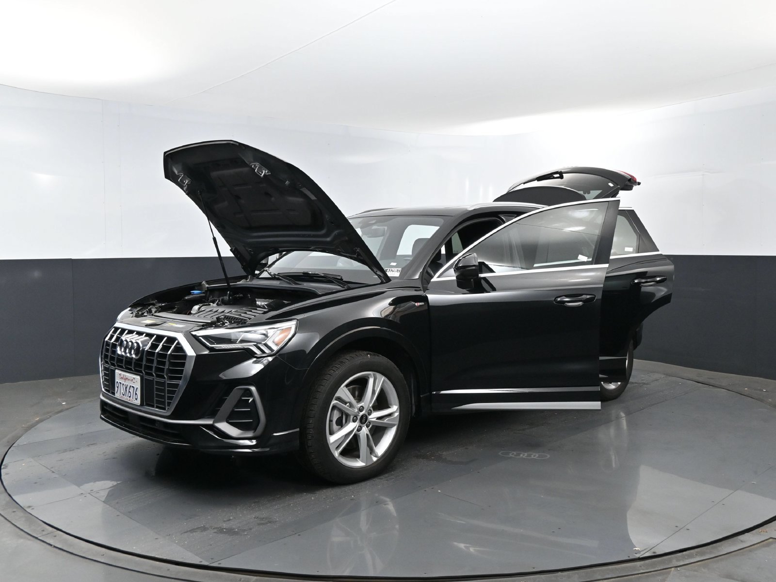 Used 2024 Audi Q3 2.0T Premium Plus AWD/4WD image 25