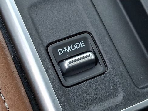 Used 2024 Nissan Pathfinder Platinum w/ Cargo Package FWD image 28