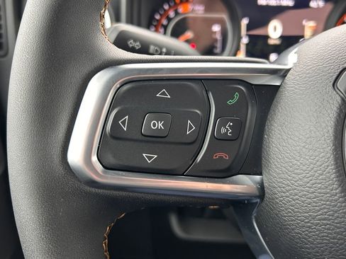 Certified 2024 Jeep Wrangler Sahara w/ Technology Group image 19