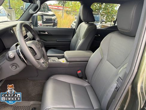 Used 2026 Lexus GX 550 AWD/4WD image 36