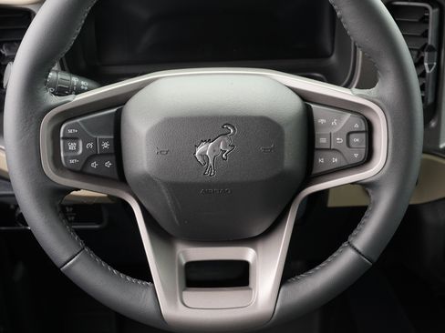 New 2026 Ford Bronco Big Bend w/ Black Diamond Package image 19