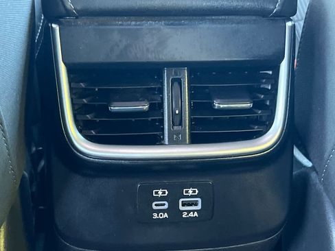 Used 2023 Subaru Legacy Premium image 14