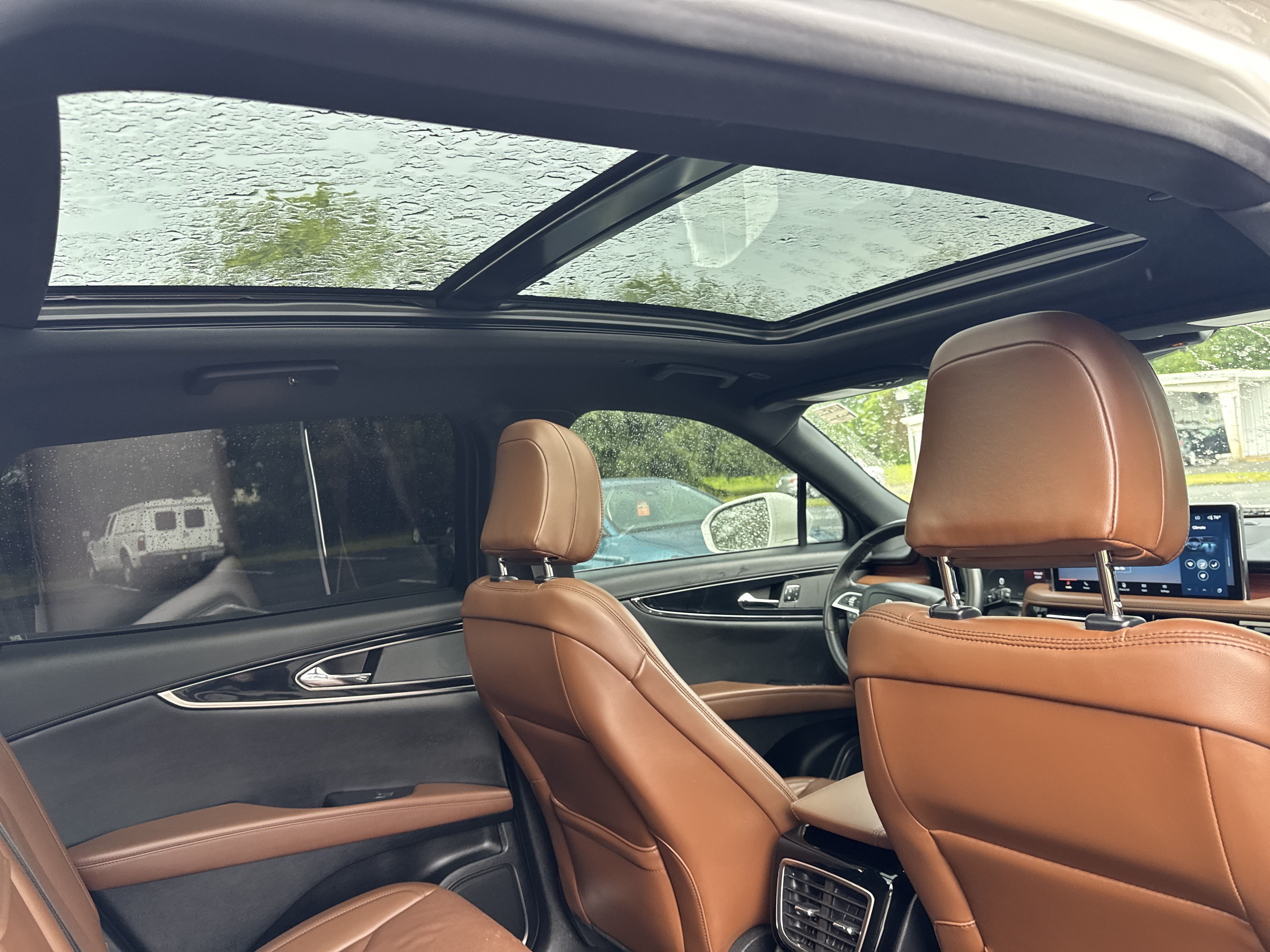 Used 2023 Lincoln Nautilus Reserve FWD image 34