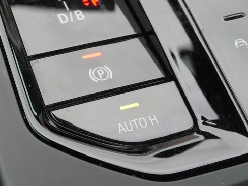 Certified 2023 BMW iX xDrive50 w/ Sport Package AWD/4WD image 26