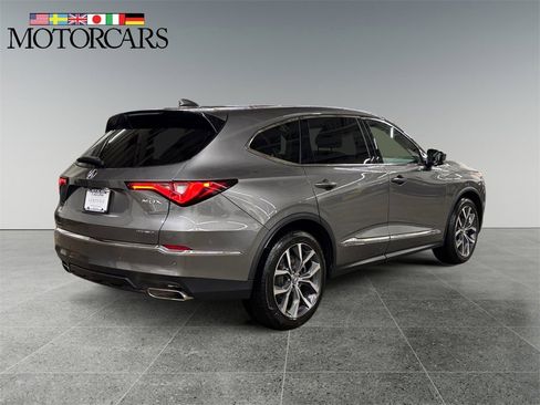 Certified 2023 Acura MDX SH-AWD w/ Technology Package image 3
