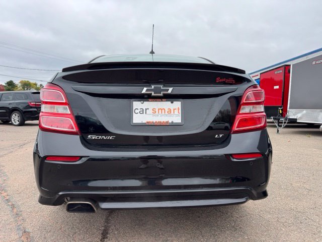 Used 2018 Chevrolet Sonic LT w/ Convenience Package FWD image 6