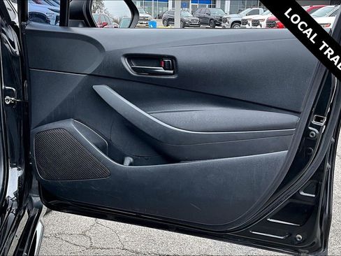 Used 2022 Toyota Corolla LE image 25