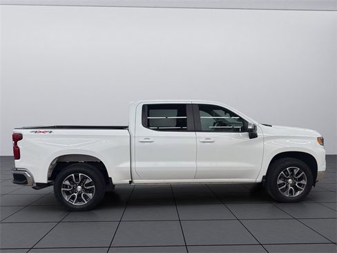 Used 2022 Chevrolet Silverado 1500 LT image 7