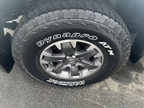 Used 2020 Nissan Frontier PRO-4X w/ Pro-4x Utility Package AWD/4WD image 34