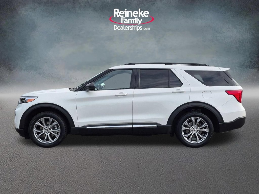 Used 2021 Ford Explorer XLT w/ Equipment Group 202A AWD/4WD image 10