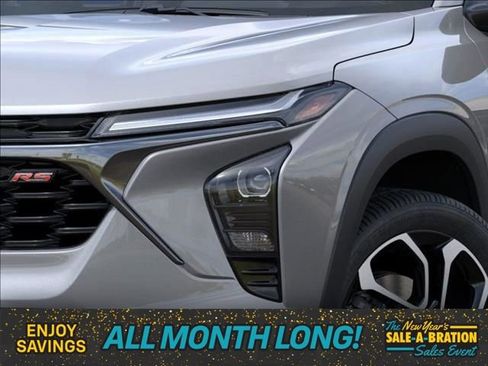 New 2026 Chevrolet Trax RS w/ Sunroof Package image 10