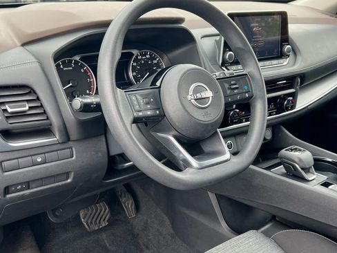 Used 2023 Nissan Rogue SV AWD/4WD image 18