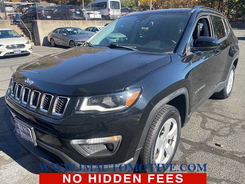 Used 2018 Jeep Compass Latitude w/ Popular Equipment Group AWD/4WD image 1