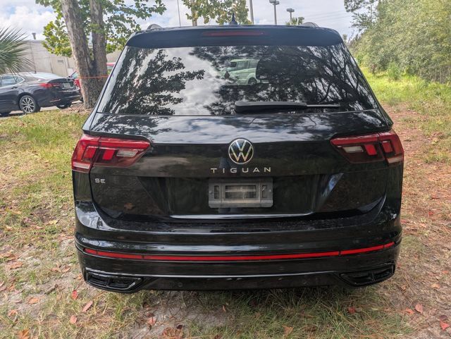 Used 2024 Volkswagen Tiguan SE R-Line FWD image 5