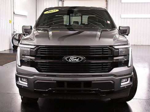 Used 2025 Ford F150 Platinum AWD/4WD image 2