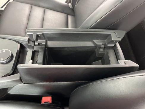 Used 2023 Nissan Rogue SV w/ SV Premium Package image 30