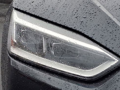 Used 2018 Audi A5 2.0T Premium Plus w/ Premium Plus image 9