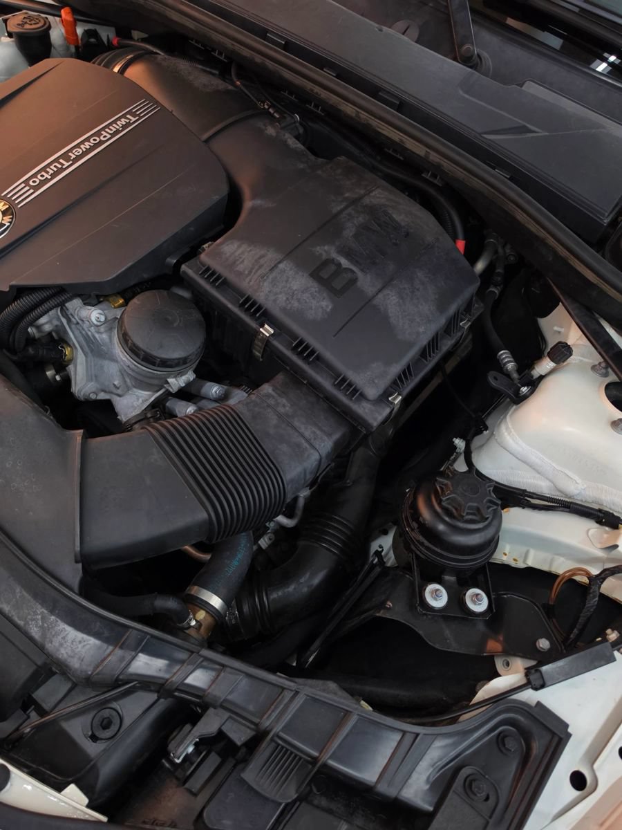 Used 2013 BMW 135i Convertible RWD image 33