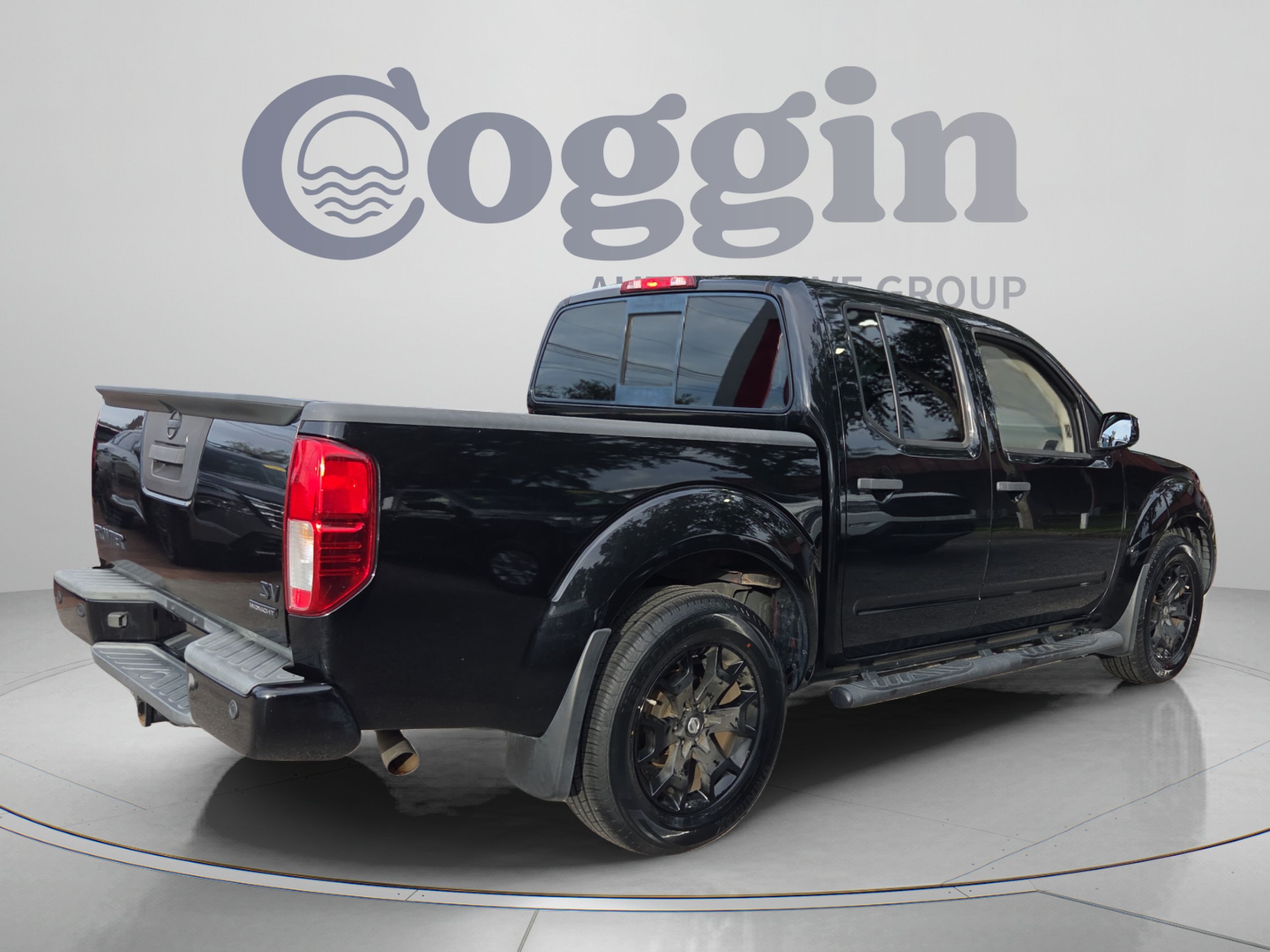Used 2019 Nissan Frontier SV w/ Value Truck Package RWD image 5