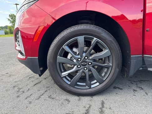 Used 2023 Chevrolet Equinox RS AWD/4WD image 25