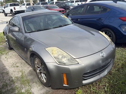 Used 2008 Nissan 350Z Touring w/ Cargo Convenience Pkg RWD image 1