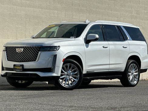 Certified 2023 Cadillac Escalade Premium Luxury w/ Performance Package image 8