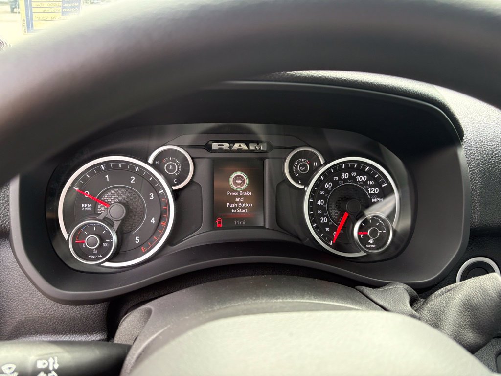 Certified 2025 RAM 2500 Tradesman AWD/4WD image 10