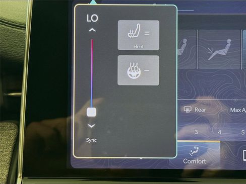 Used 2024 Jeep Compass Latitude w/ Convenience Group image 20